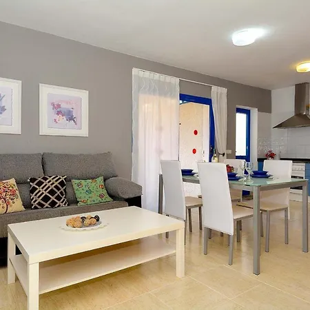 Tropical Vila Playa Blanca (Lanzarote)